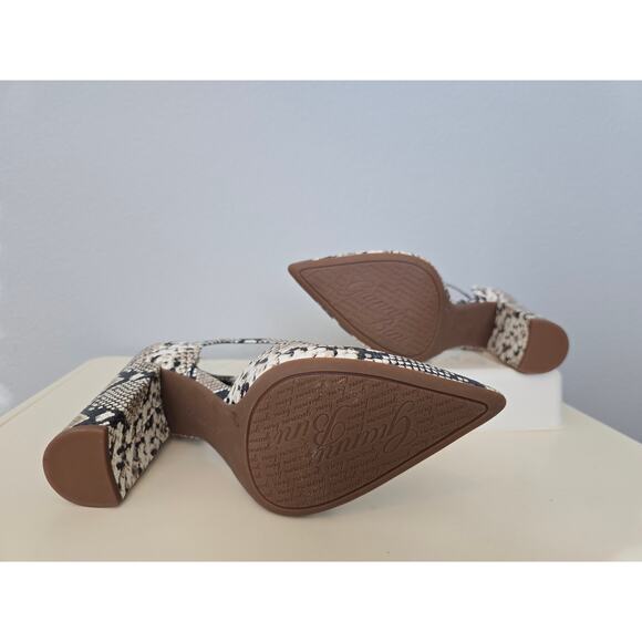 Gianni Bini Snakeskin Block Heels Size 9M Chunky Ankle Strap Pumps Preowned 4" - Picture 3 of 7